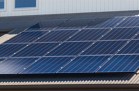 Rising temperatures mean more air conditioning which means more electricity is needed – rooftop solar is a perfect fit
